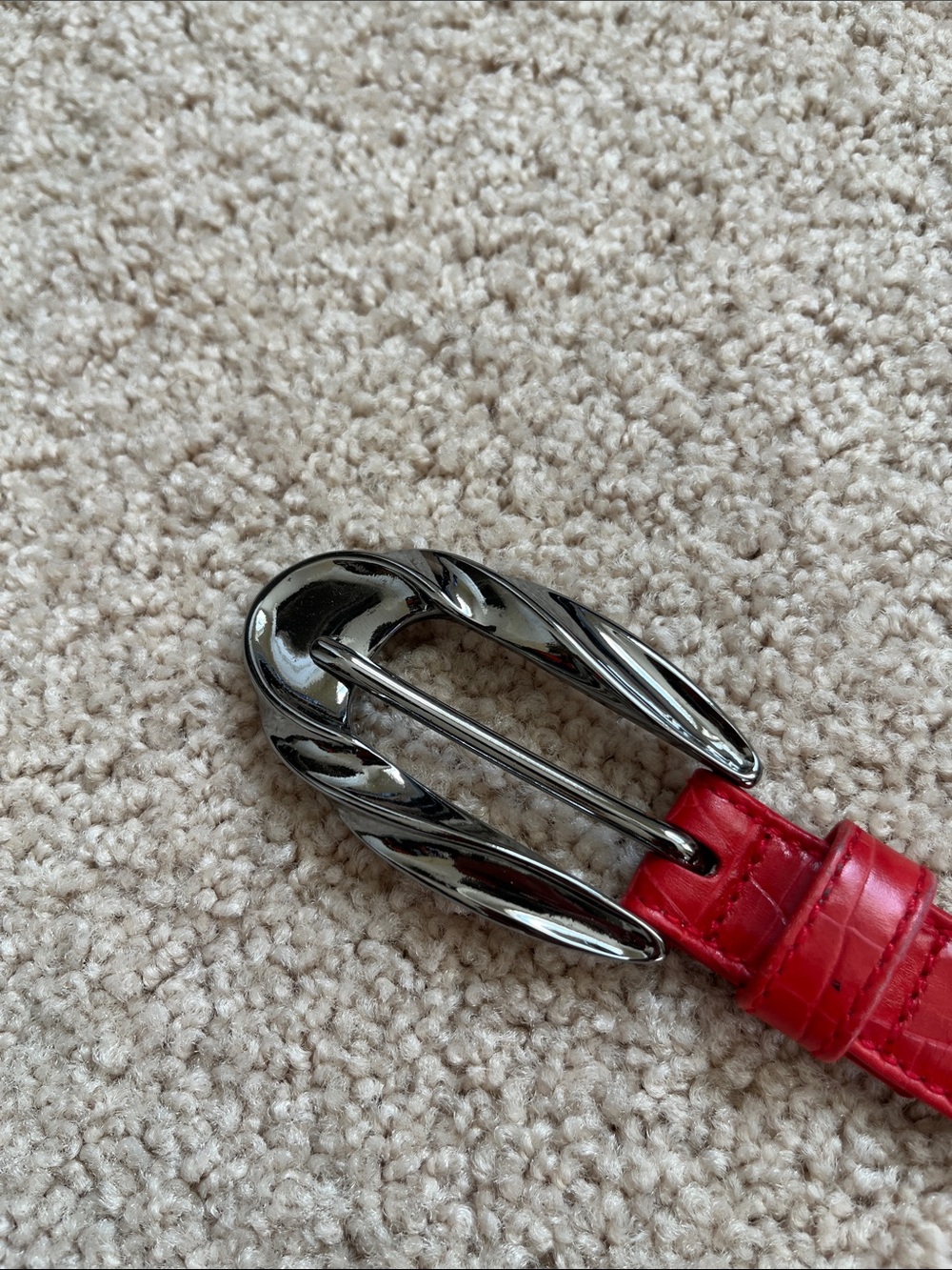 Escada red belt 33”